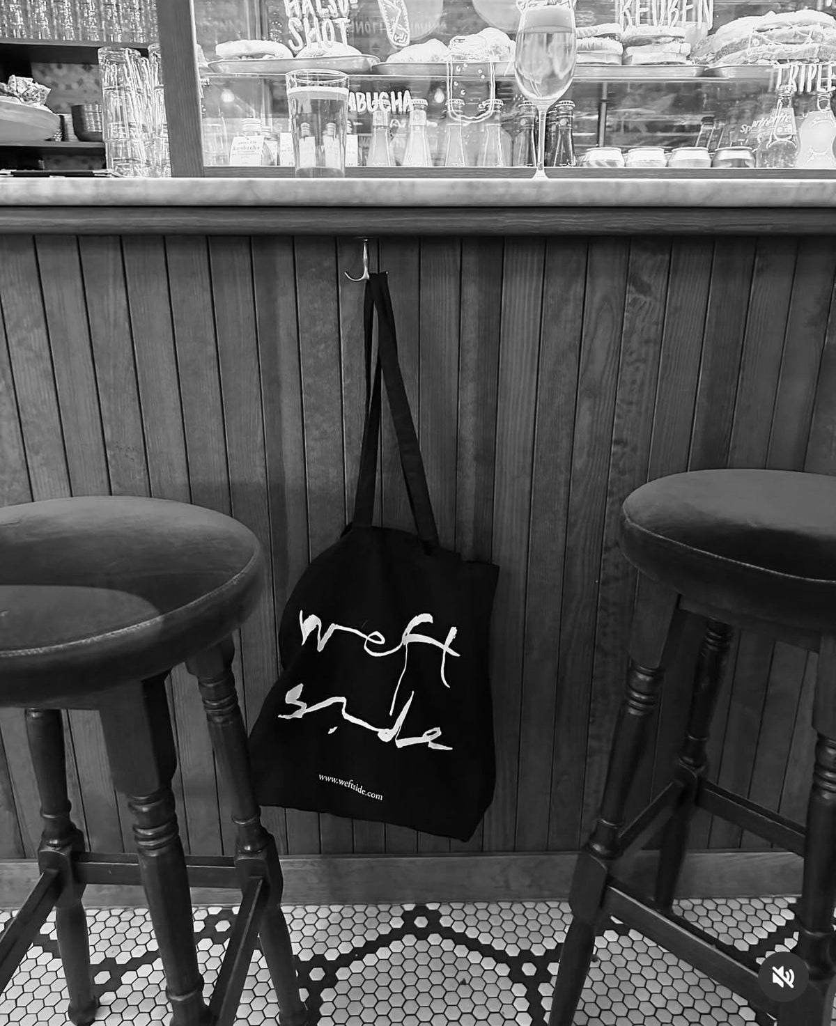 200 / TOTEBAG / CHARCOAL