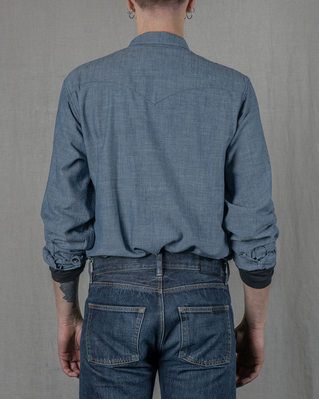 010 CLASSIC / REGULAR / RIGID / CHAMBRAY