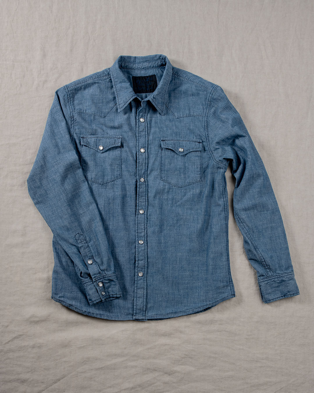 010 CLASSIC / REGULAR / RIGID / CHAMBRAY