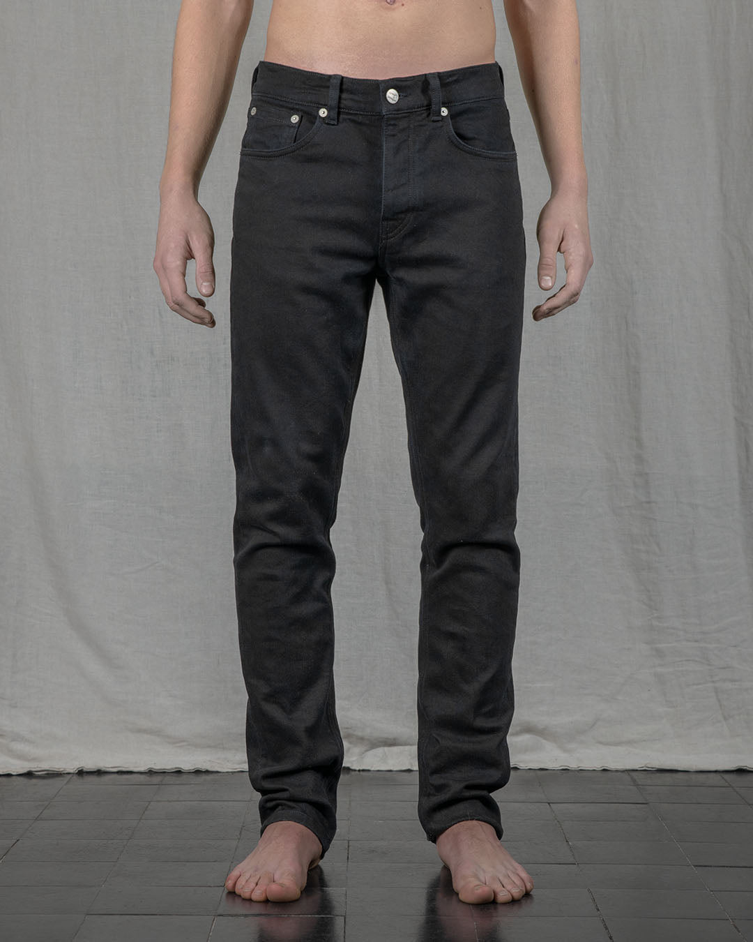 001 TIGHT / STRETCH / CHARCOAL